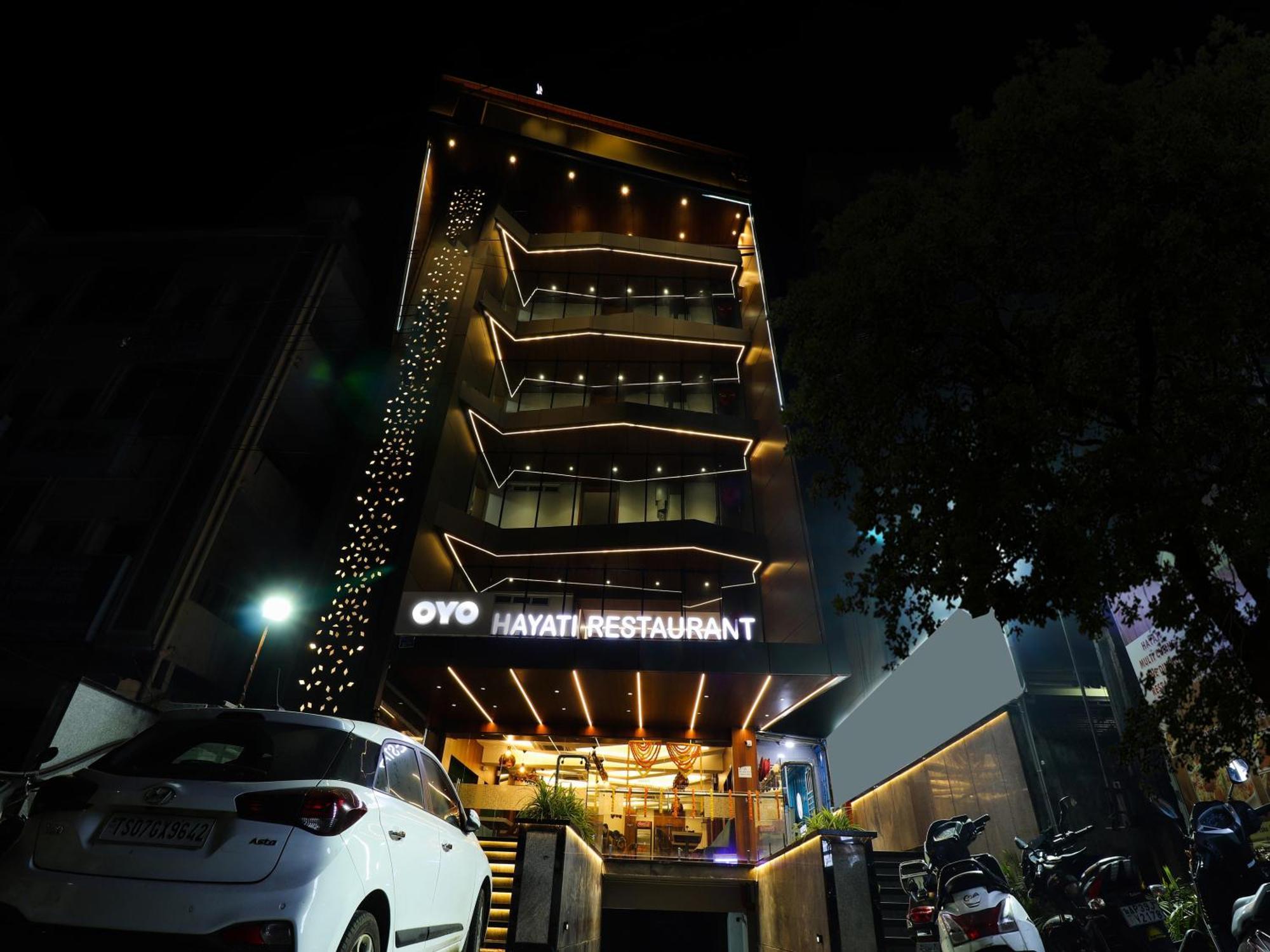 Super Townhouse Rcc Lamps Hotel Visakhapatnam Buitenkant foto